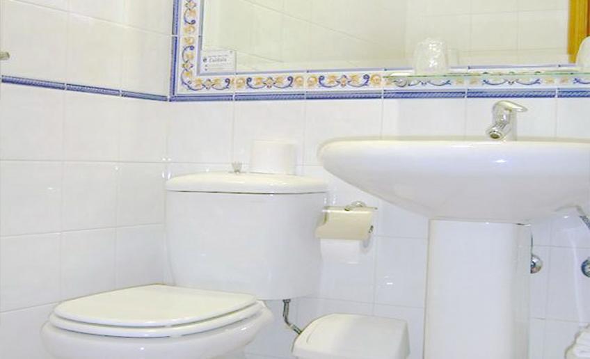 Hotel Miraflores 앨코벤다스 외부 사진