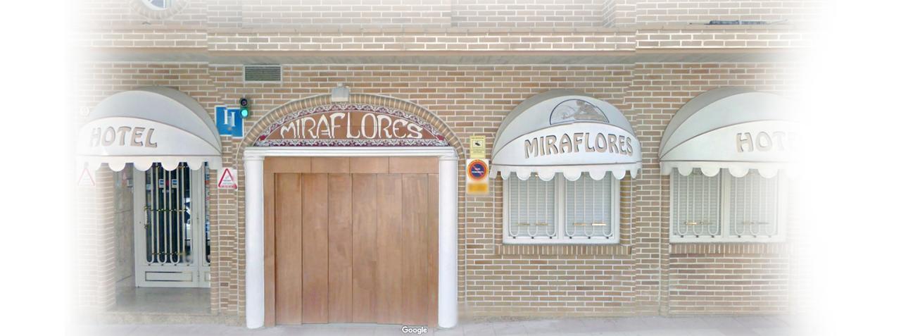 Hotel Miraflores 앨코벤다스 외부 사진